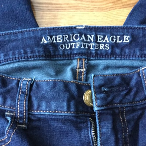 Women's American Eagle Jegging Jeans - Picture 4 of 6